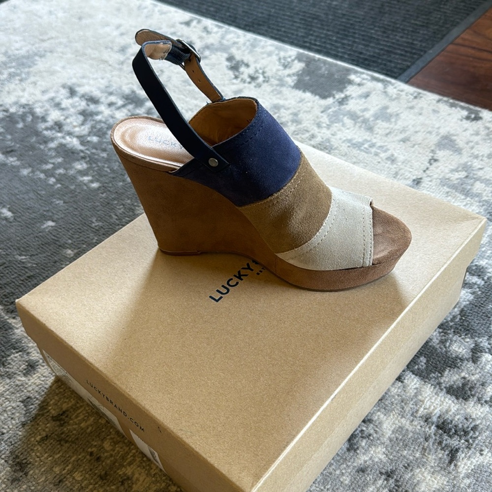 Lucky brand wedges